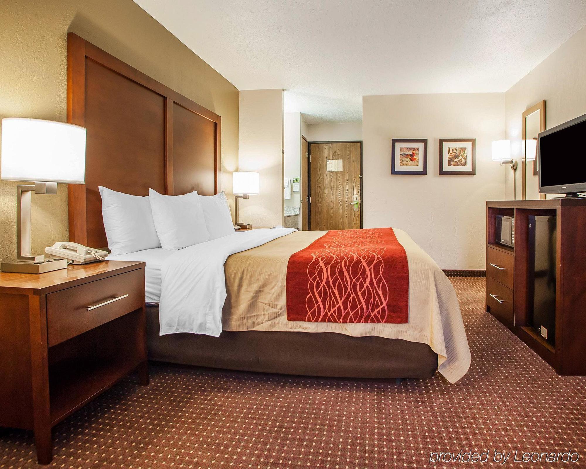 Quality Inn Waverly Екстер'єр фото