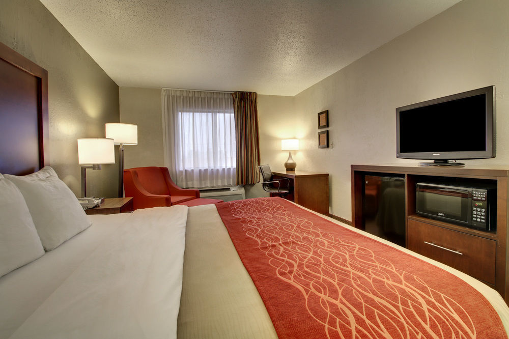 Quality Inn Waverly Екстер'єр фото