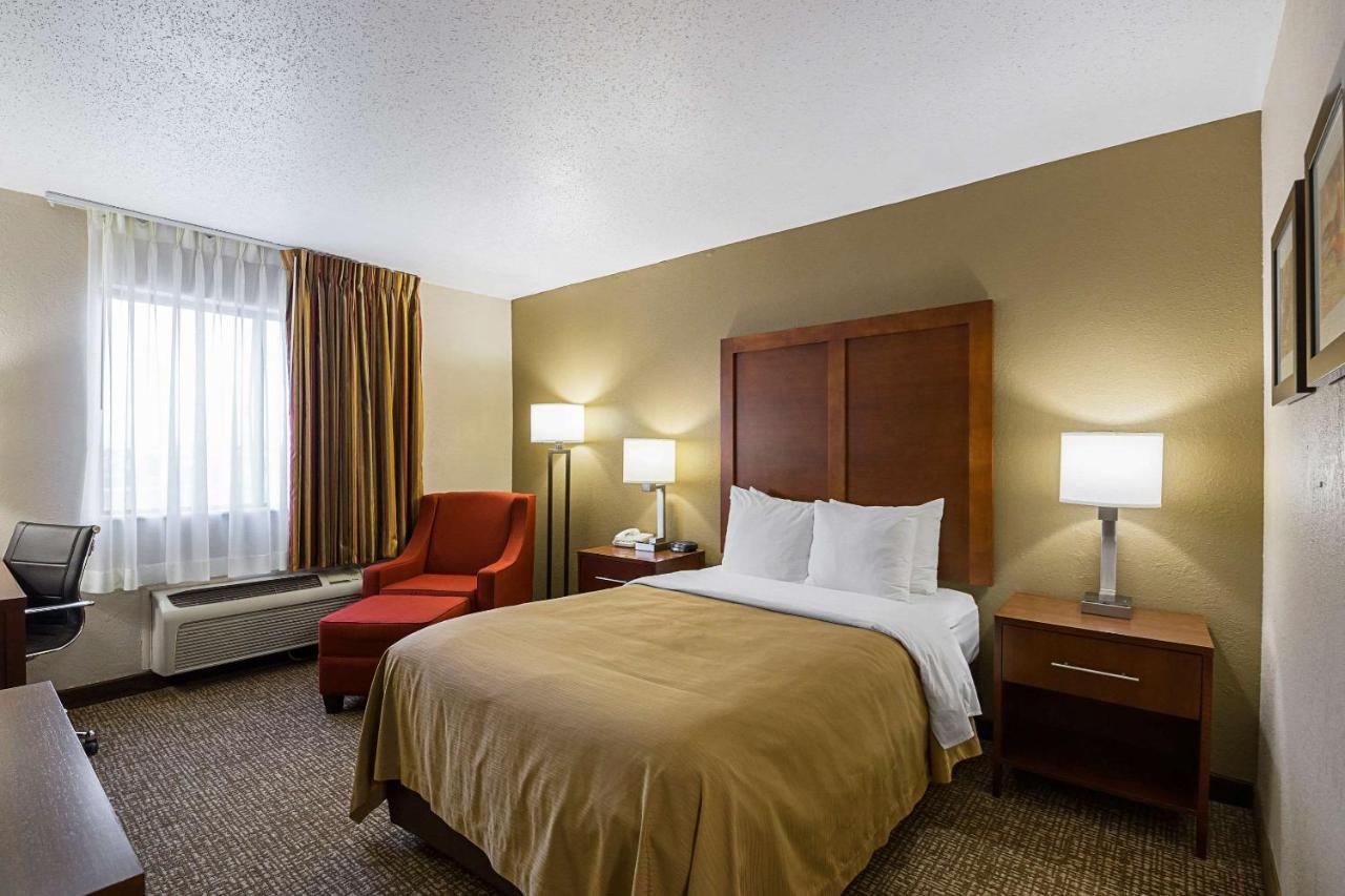 Quality Inn Waverly Екстер'єр фото