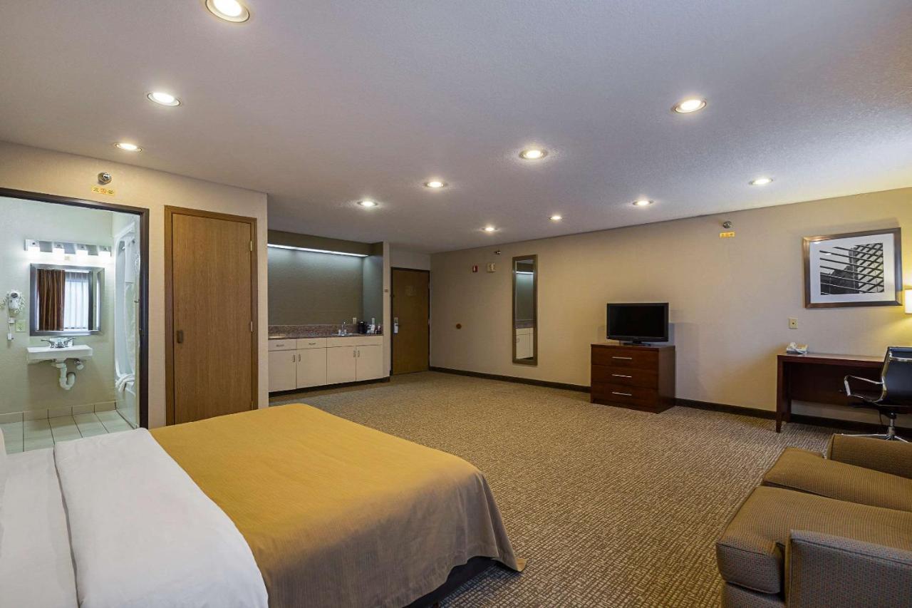 Quality Inn Waverly Екстер'єр фото
